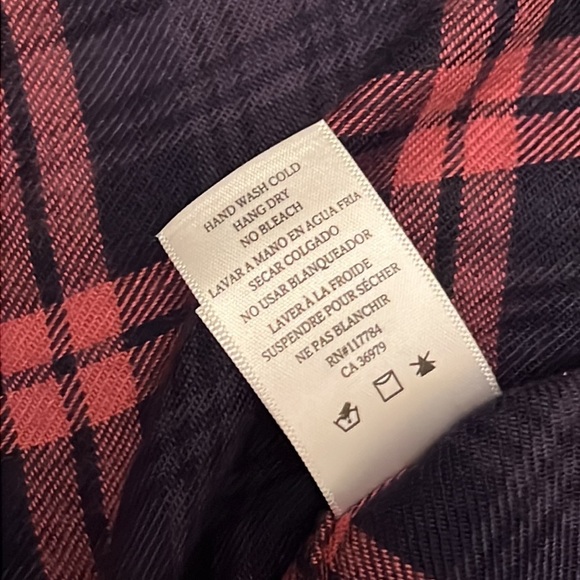 Rails Hunter Navy Mauve Button Down Shirt - Picture 7 of 10